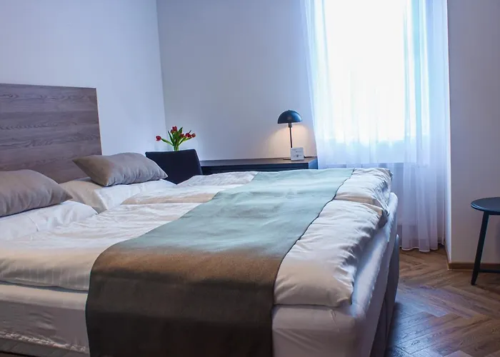 Hotel Diana